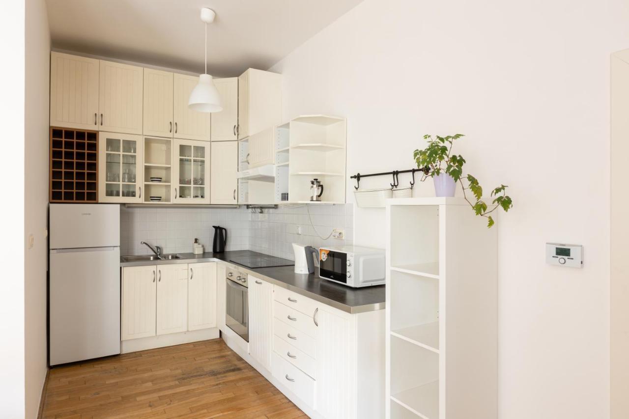 City Centre Garden Apartment With Parking Prague Extérieur photo