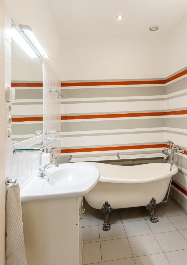 City Centre Garden Apartment With Parking Prague Extérieur photo